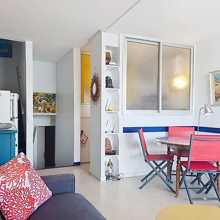 T2 Duplex Renove A 20m De La Avec Vue Mer, Parking Et Wifi *