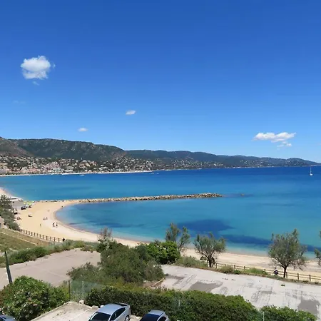 T2 Duplex Renove A 20m De La Avec Vue Mer, Parking Et Wifi Apartment *